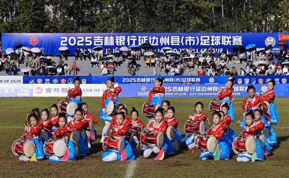 家电, 赛场外