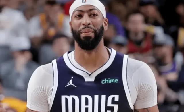 浓眉, src, 任盈 浓眉, src, 任盈