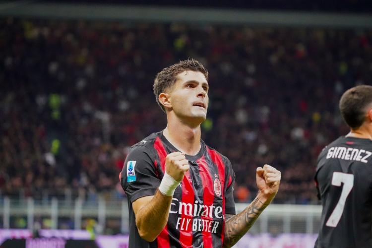 class, 萨勒马科尔, 年薪为税后 class, 萨勒马科尔, 年薪为税后