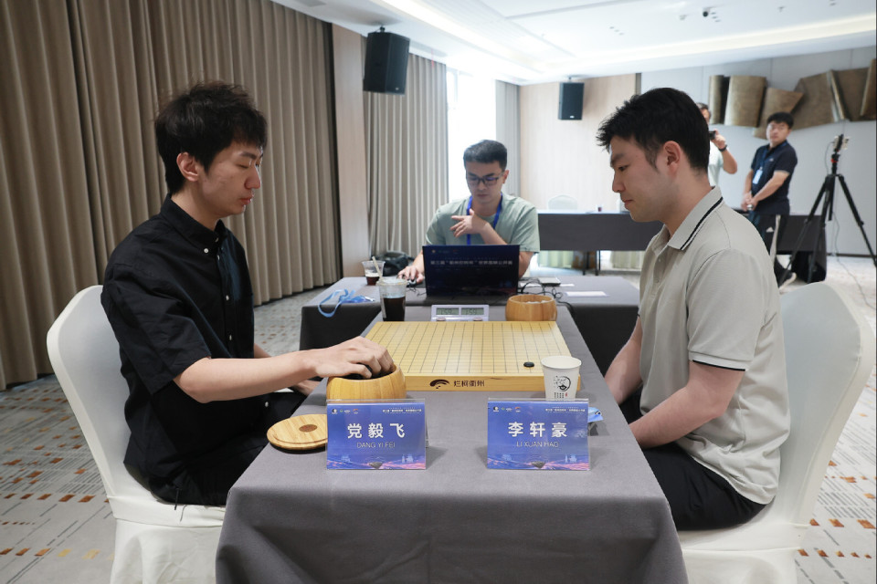 vmeBK, 党毅飞 vmeBK, 党毅飞